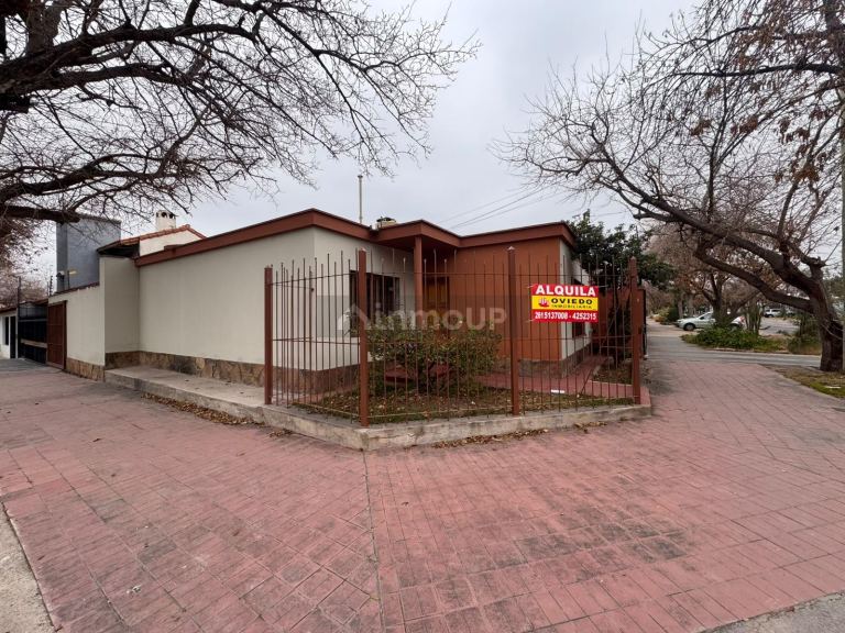 Casa en Alquiler en Capital, Mendoza