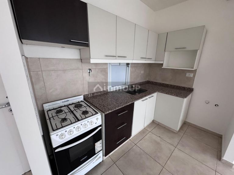 Local Comercial en Alquiler en Godoy Cruz, Mendoza