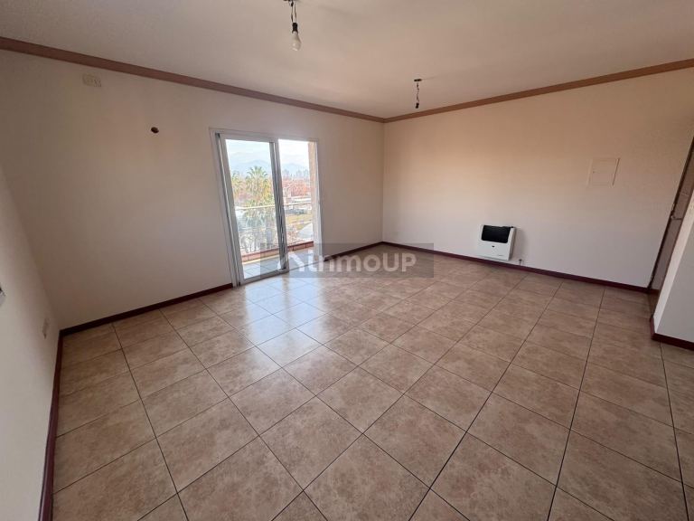 Departamento en Alquiler en Capital, Mendoza