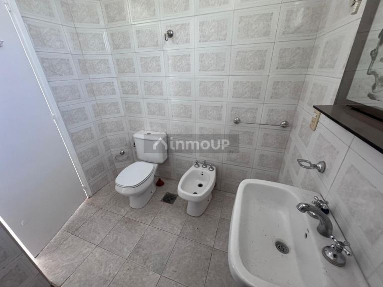 Casa en Alquiler en Capital, Mendoza - $ 850.000 | Inmoup - 13