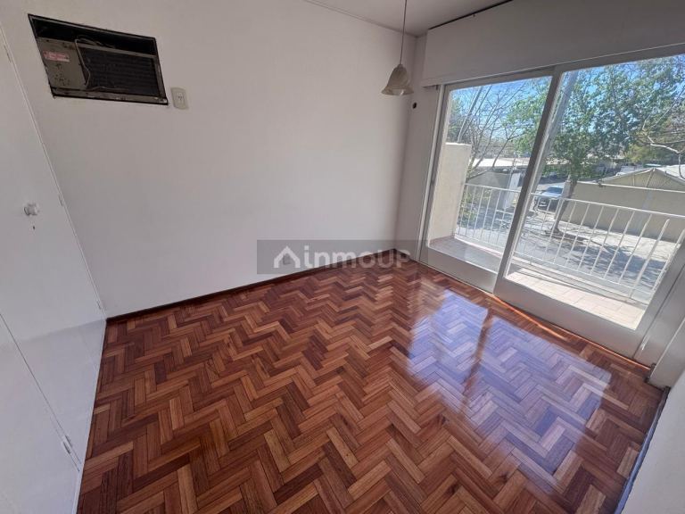 Casa en Alquiler en Capital, Mendoza - $ 850.000 | Inmoup - 12