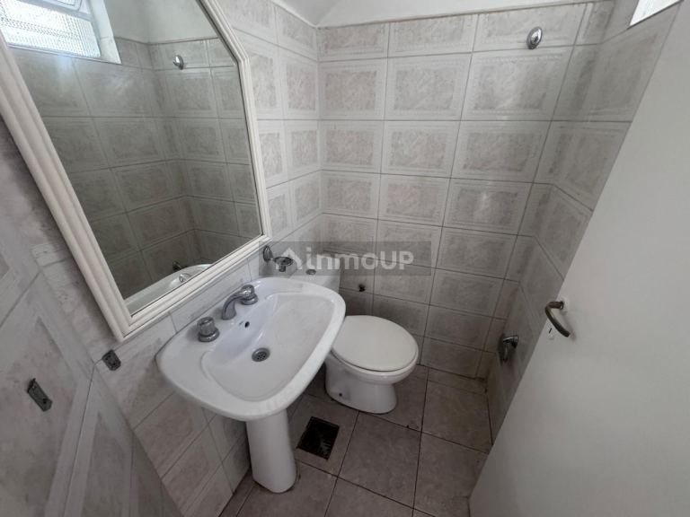 Casa en Alquiler en Capital, Mendoza - $ 850.000 | Inmoup - 17