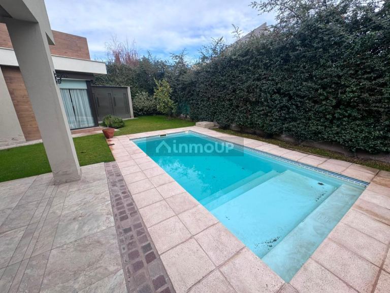 Casa en Venta en Guaymallen, Mendoza