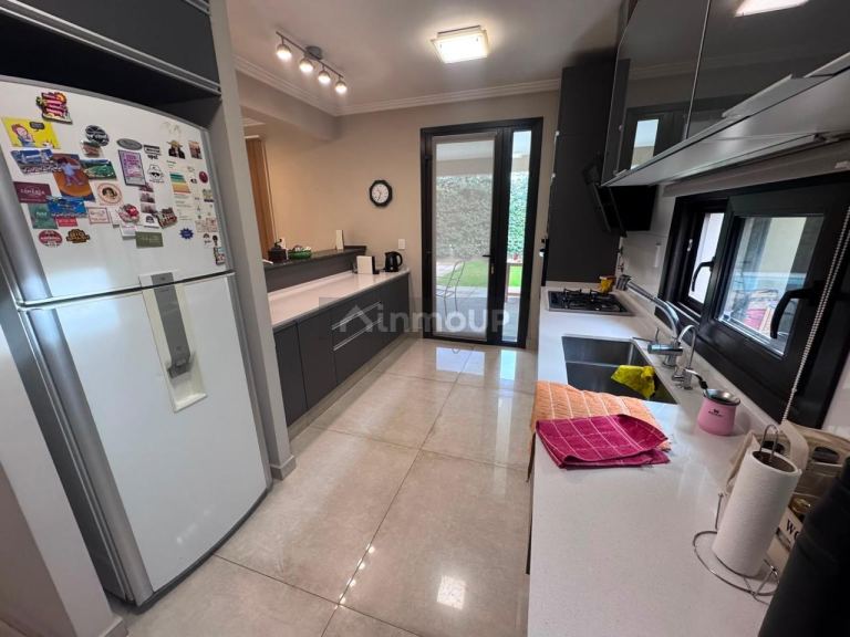 Casa en Venta en Guaymallen, Mendoza