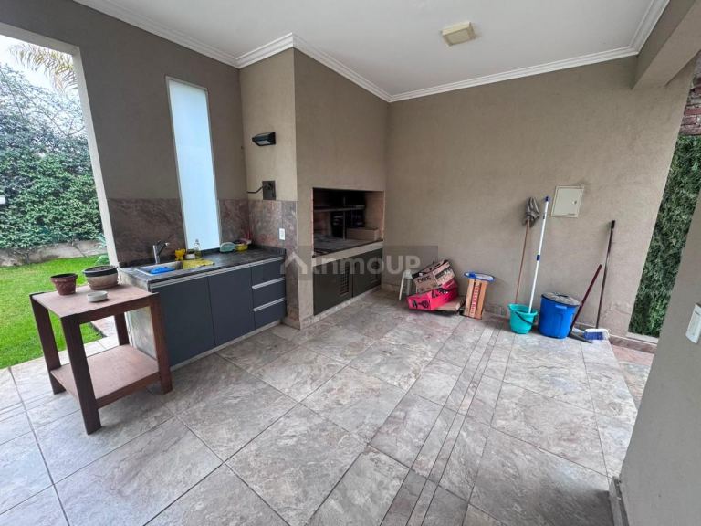 Casa en Venta en Guaymallen, Mendoza