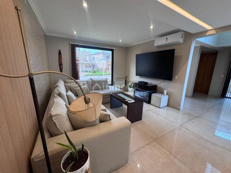 Casa en Venta en Guaymallen, Mendoza