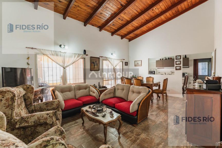 Casa en Venta en Funes, Santa Fe