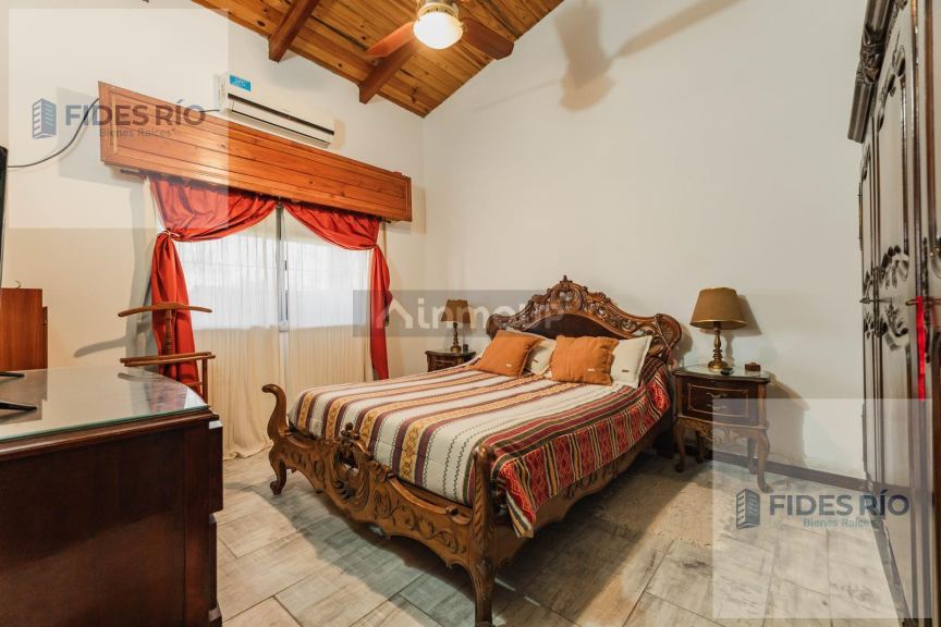 Casa en Venta en Funes, Santa Fe