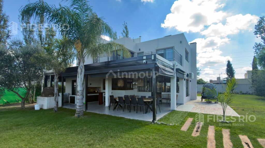 Casa en Venta en Roldán, Santa Fe