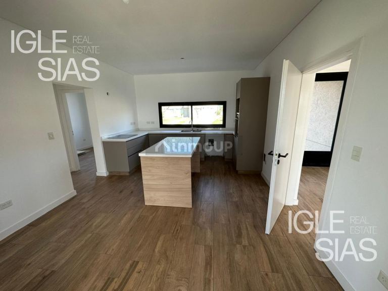 Casa en Alquiler en Escobar, G.B.A. Zona Norte