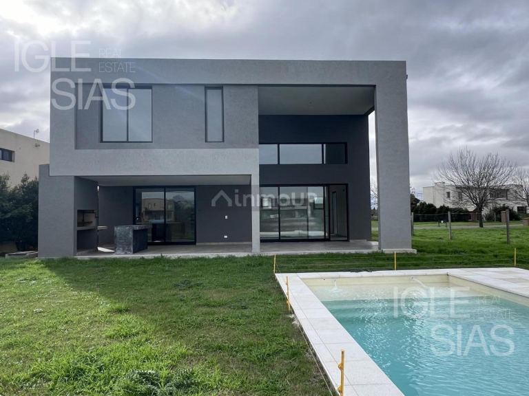 Casa en Venta en Escobar, G.B.A. Zona Norte