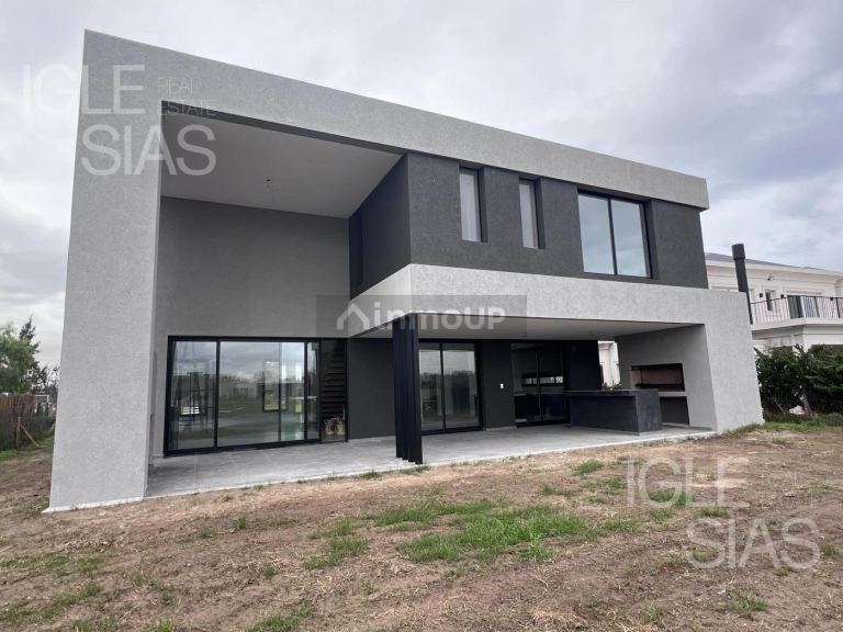 Casa en Venta en Escobar, G.B.A. Zona Norte