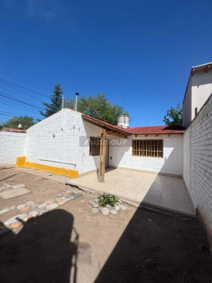 Casa en Alquiler en Godoy Cruz, Mendoza