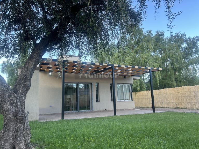Casa en Alquiler en Lujan de Cuyo, Mendoza