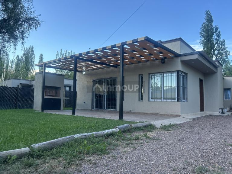Casa en Alquiler en Lujan de Cuyo, Mendoza