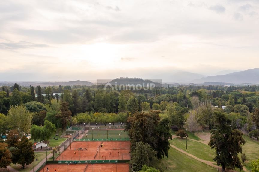 Departamento en Venta en Capital, Mendoza