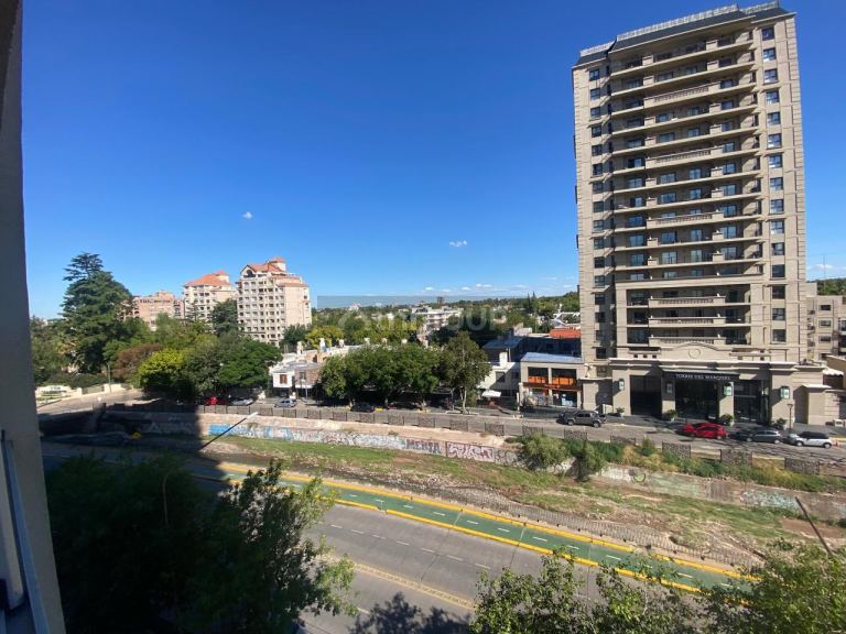Departamento en Venta en Capital, Mendoza