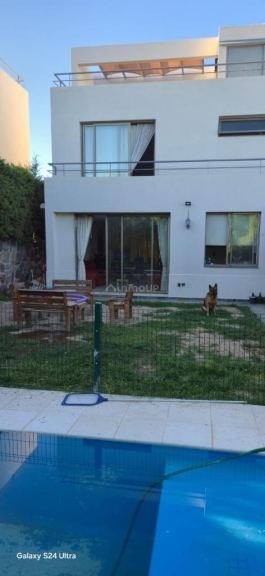 Duplex en Venta en Las Heras, Mendoza