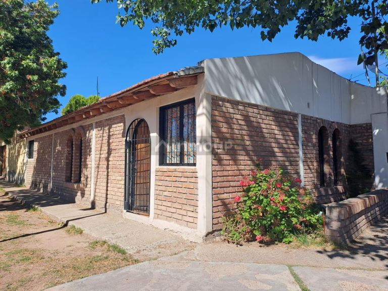 Casa en Venta en Godoy Cruz, Mendoza