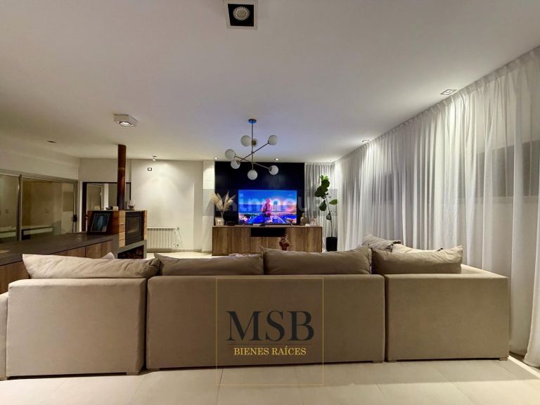 Casa en Venta en La Plata, G.B.A. Zona Sur