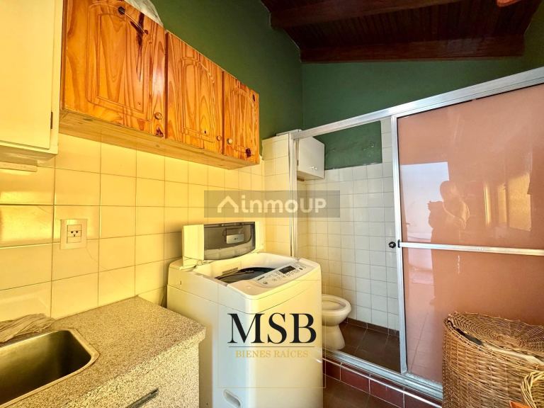 Casa en Venta en Ensenada, G.B.A. Zona Sur