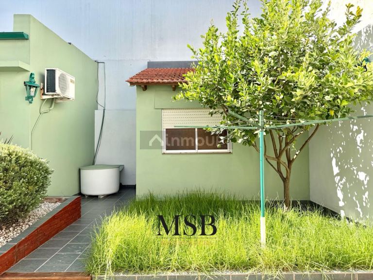 Casa en Venta en Ensenada, G.B.A. Zona Sur