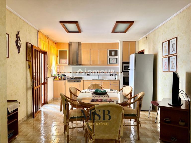 Casa en Venta en Ensenada, G.B.A. Zona Sur