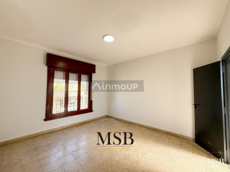 Casa en Venta en Ensenada, G.B.A. Zona Sur