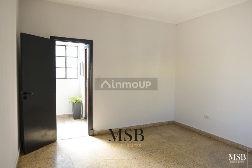 Casa en Venta en Ensenada, G.B.A. Zona Sur