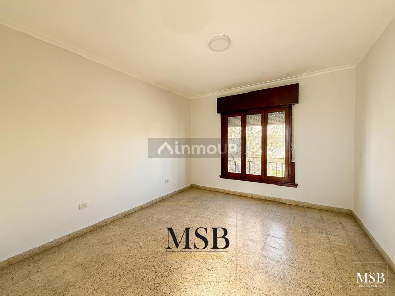Casa en Venta en Ensenada, G.B.A. Zona Sur
