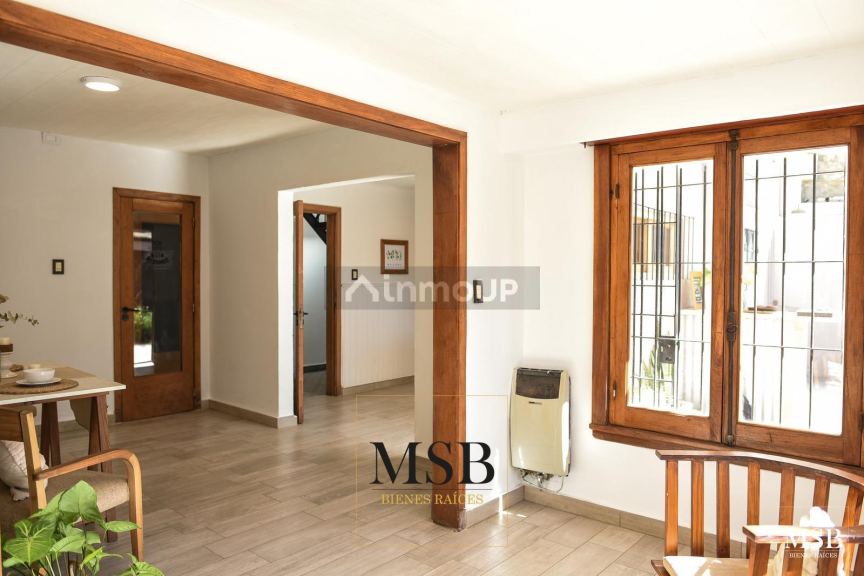 Casa en Venta en Ensenada, G.B.A. Zona Sur