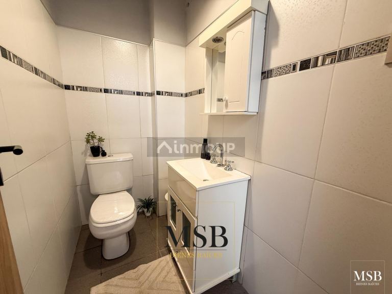 Casa en Venta en Ensenada, G.B.A. Zona Sur