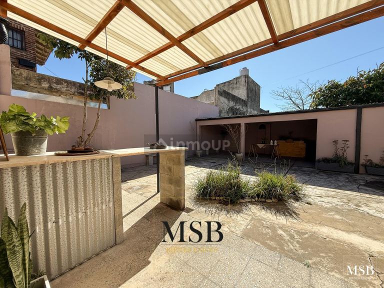 Casa en Venta en Ensenada, G.B.A. Zona Sur