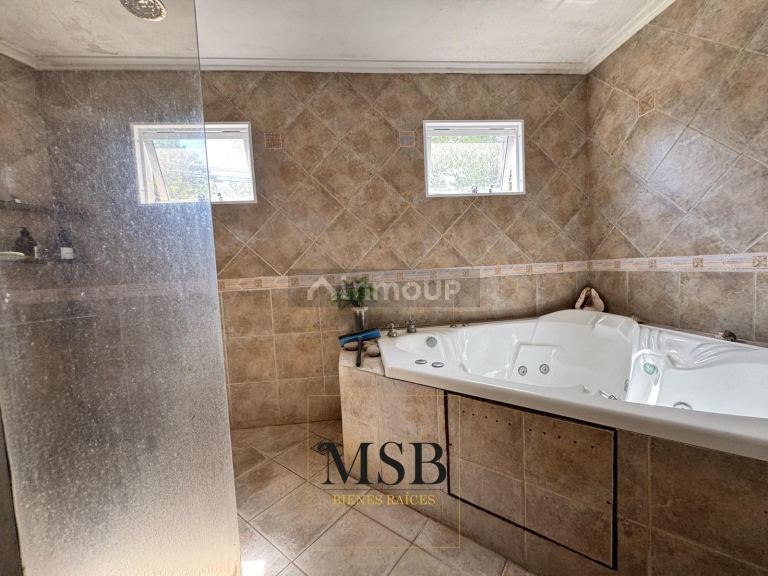 Casa en Venta en La Plata, G.B.A. Zona Sur