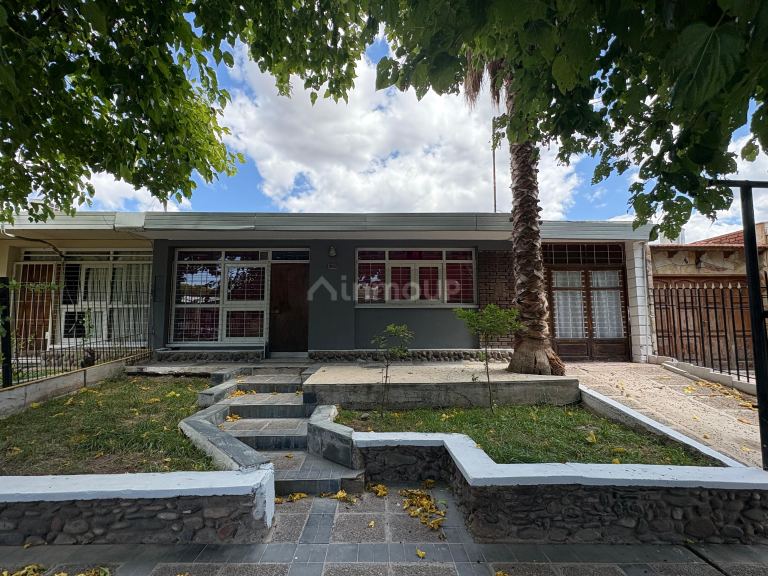 Casa en Alquiler en Godoy Cruz, Mendoza