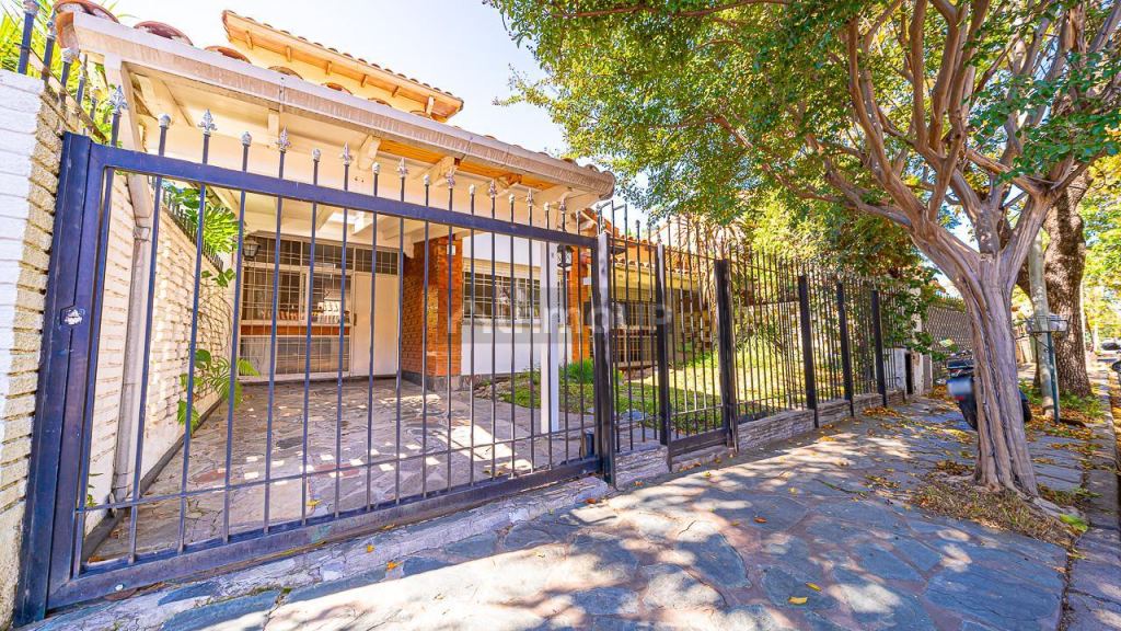 Casa en Venta en Tres de Febrero, G.B.A. Zona Oeste