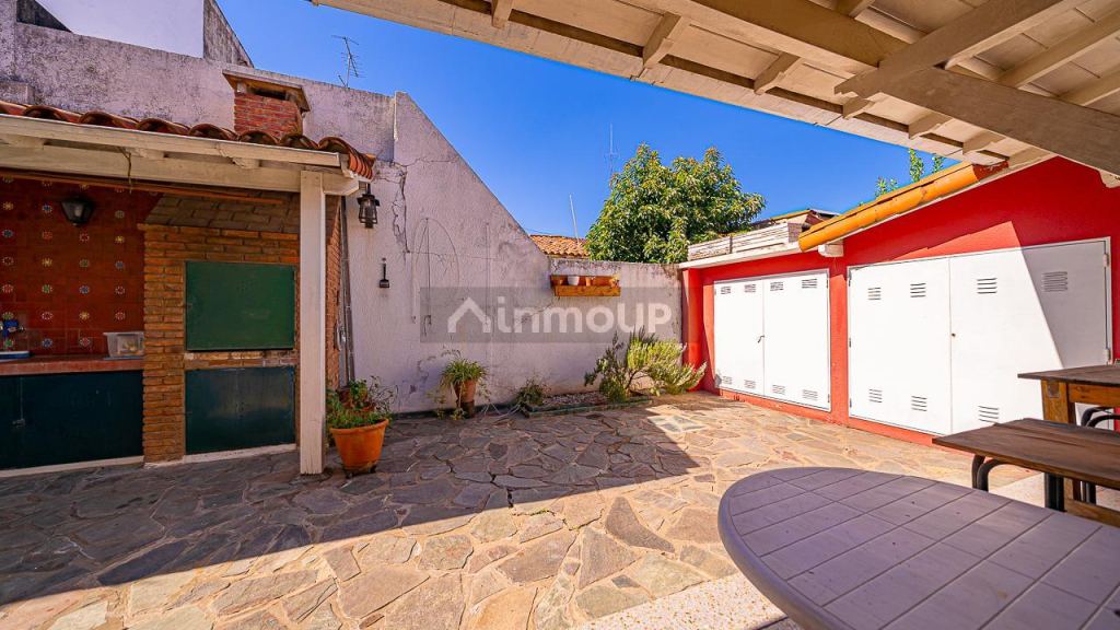 Casa en Venta en Tres de Febrero, G.B.A. Zona Oeste
