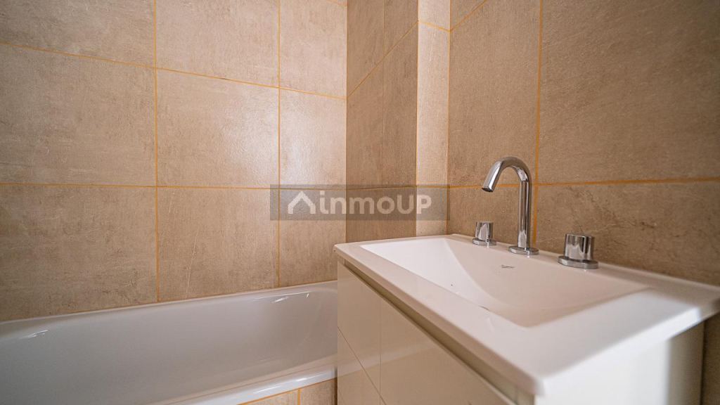 Departamento en Venta en Tres de Febrero, G.B.A. Zona Oeste