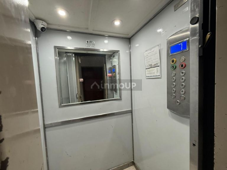 Departamento en Venta en Monserrat, Capital Federal