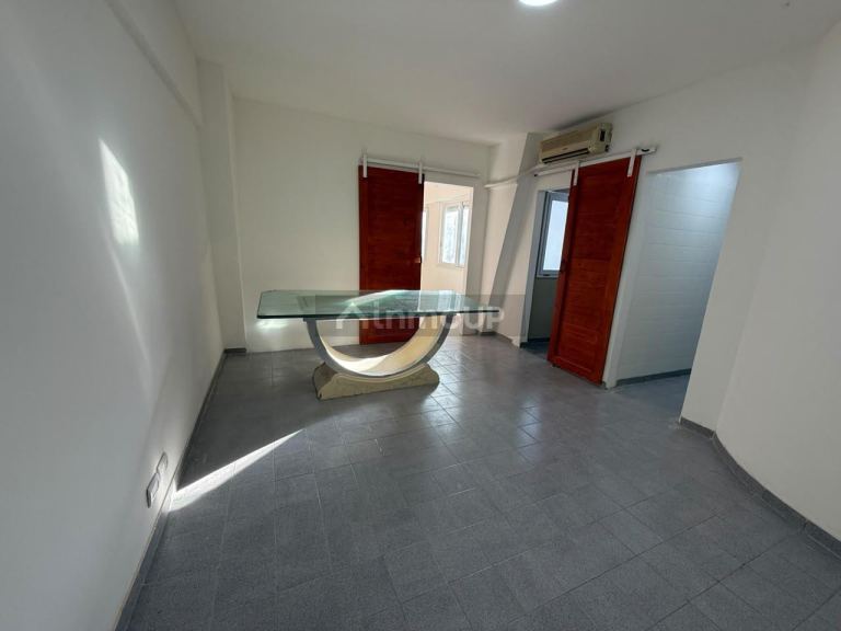 Departamento en Venta en Monserrat, Capital Federal