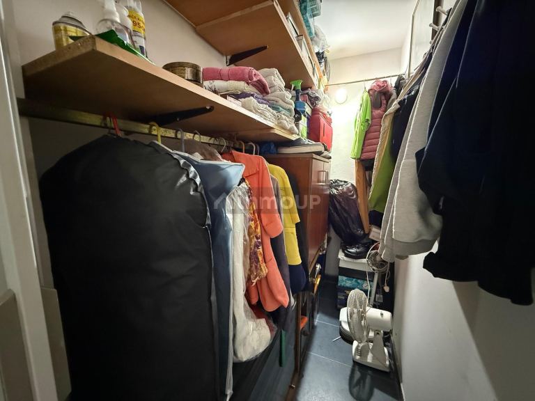 P H en Venta en Avellaneda, G.B.A. Zona Sur