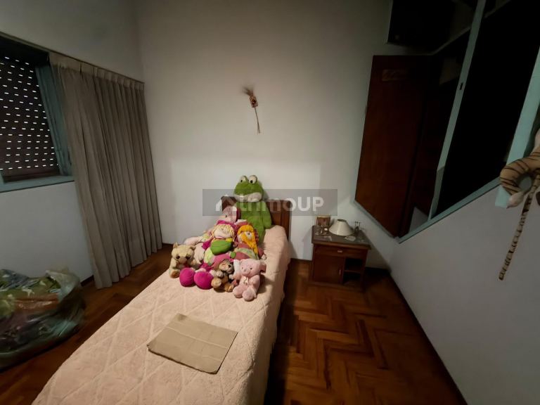 P H en Venta en Tres de Febrero, G.B.A. Zona Oeste