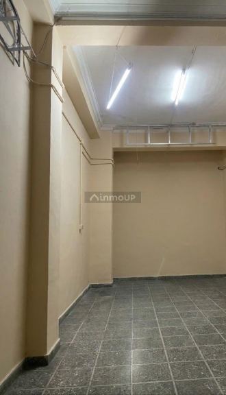 Local Comercial en Venta en Capital, Mendoza - USD 96.000 | Inmoup - 7