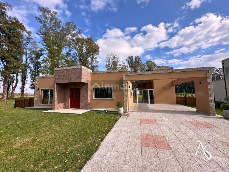 Casa en Venta en General Rodriguez, G.B.A. Zona Oeste