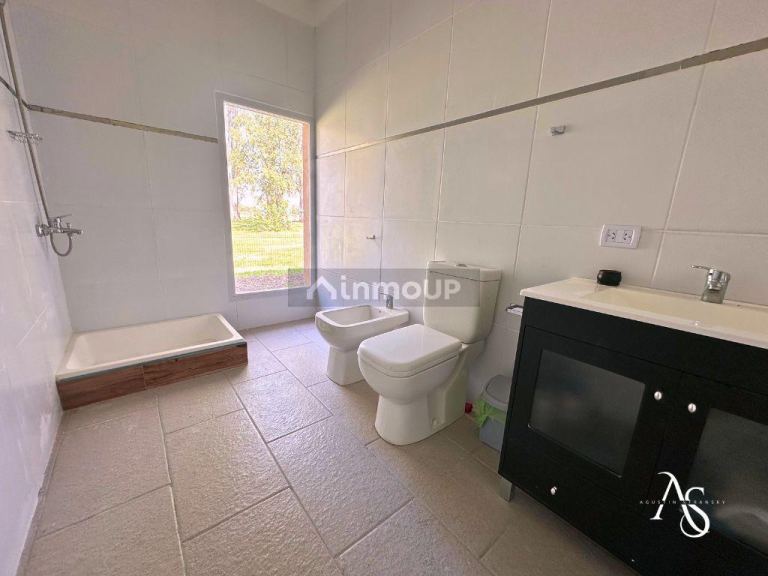 Casa en Venta en General Rodriguez, G.B.A. Zona Oeste