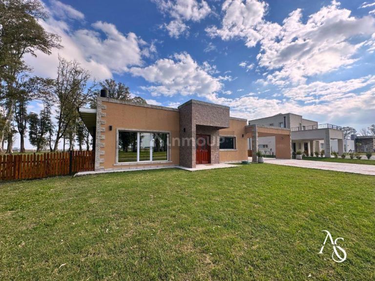 Casa en Venta en General Rodriguez, G.B.A. Zona Oeste