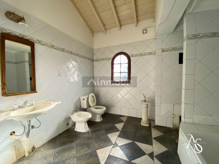 Casa en Venta en San Miguel, G.B.A. Zona Norte