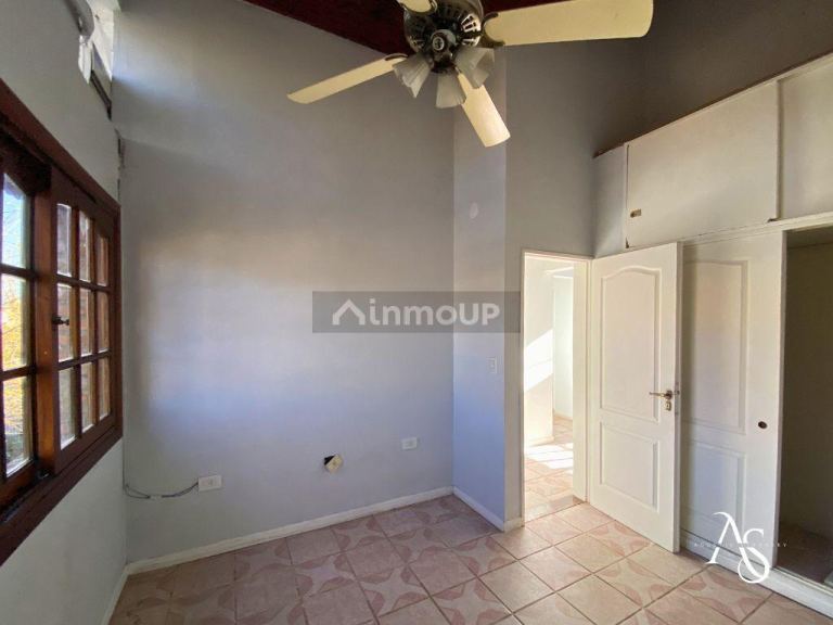 Casa en Venta en San Miguel, G.B.A. Zona Norte