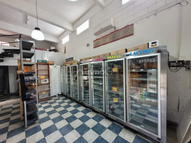 Local Comercial en Venta en San Miguel, G.B.A. Zona Norte