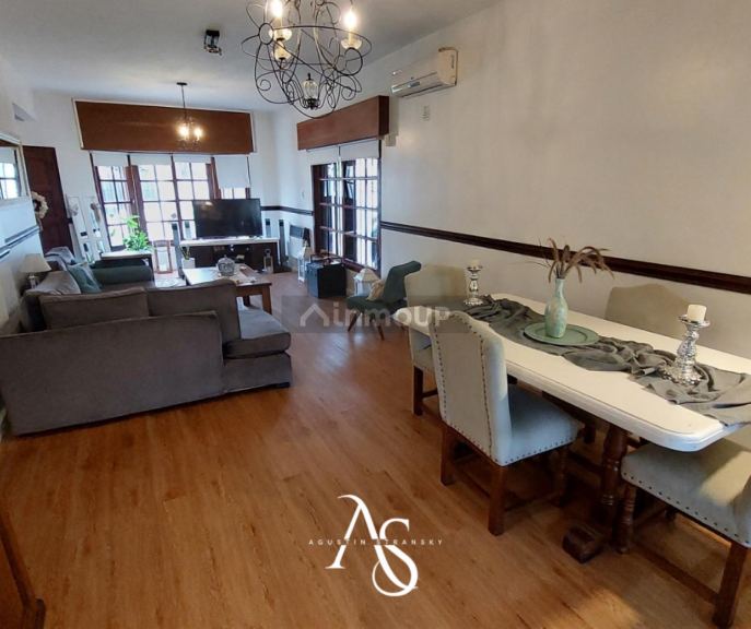 Casa en Venta en Hurlingham, G.B.A. Zona Oeste